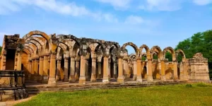 Champaner-Pavagadh day tour from Ahmedabad.
